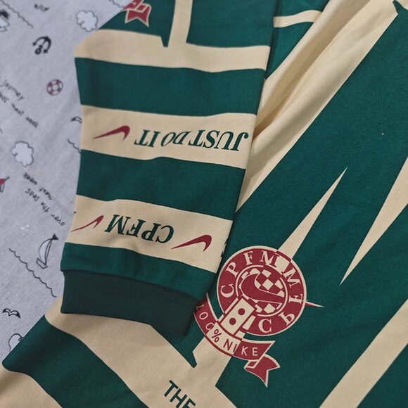 Nike Men's Green Long-Sleeved Shirt - Picture 2 of 7